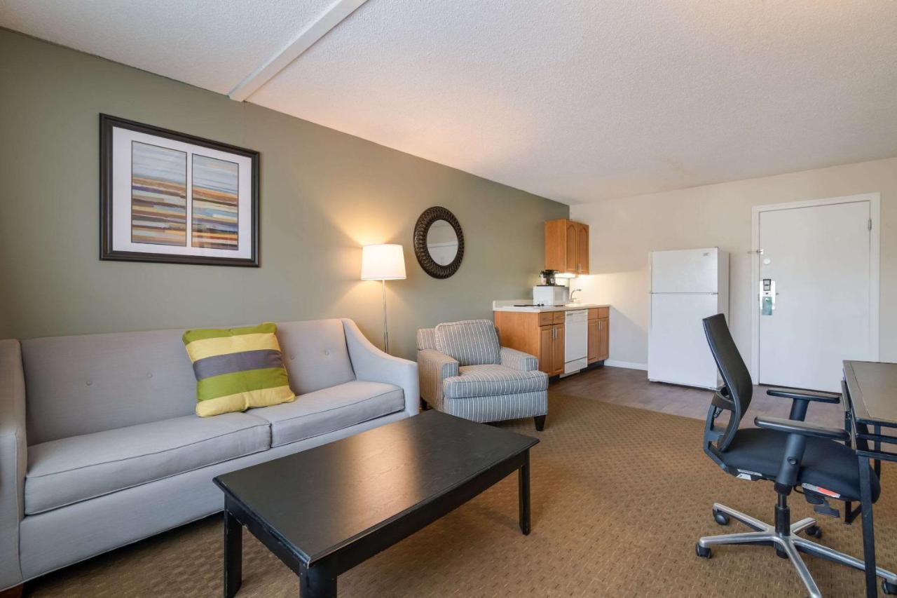 Quality & Hotel Auburn