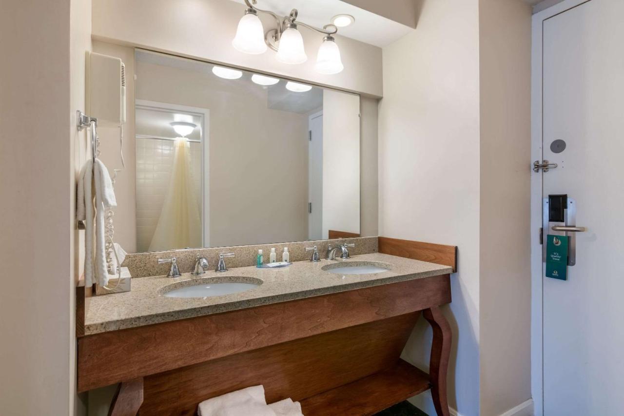 Hotel Quality & Auburn